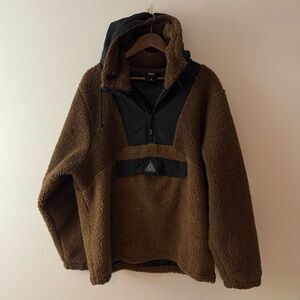 HUF Men's Brown Sherpa Pullover Jacket with Black Hood Size L
